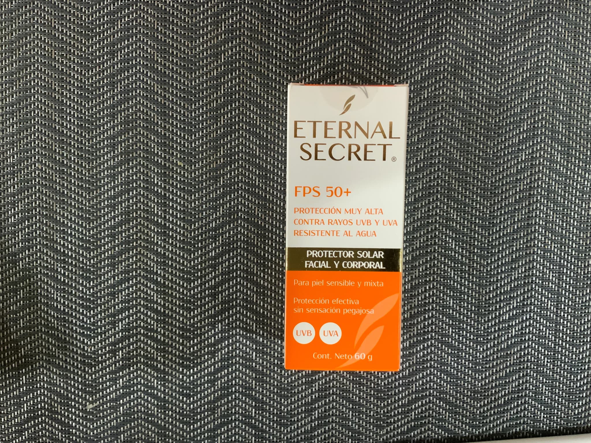 Protector Solar Eternal Secret FPS 50+
